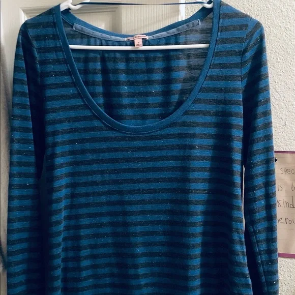 Juicy Couture Blouse - Picture 2 of 4